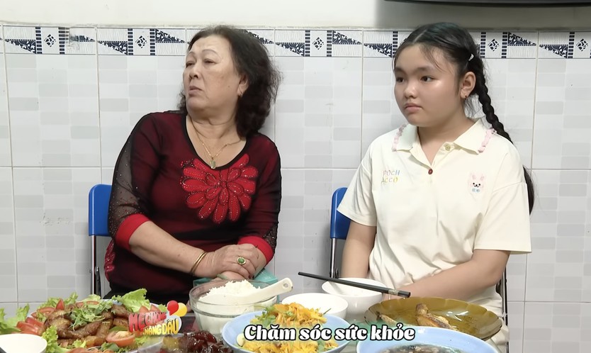 Mẹ chồng bán vàng lo cho con dâu suốt 27 năm- Ảnh 24.