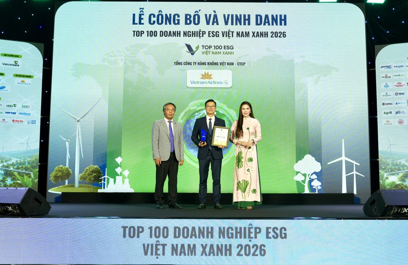 Vietnam Airlines hai năm liên tiếp vào Top 10 Doanh nghiệp ESG Việt Nam Xanh - Ảnh 2.