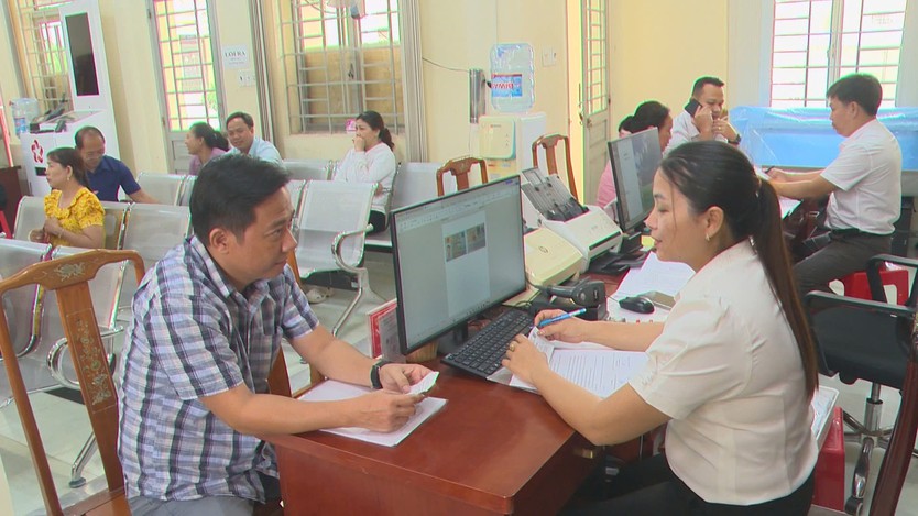 Đẩy mạnh số hóa dịch vụ công: Nhanh hơn, tiện hơn, gần dân hơn - Ảnh 7.