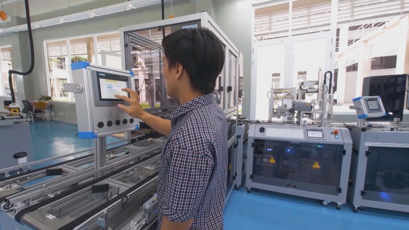 50 năm TP. Hồ Chí Minh: Đột phá thể chế, khát vọng vươn tầm - Ảnh 3.
