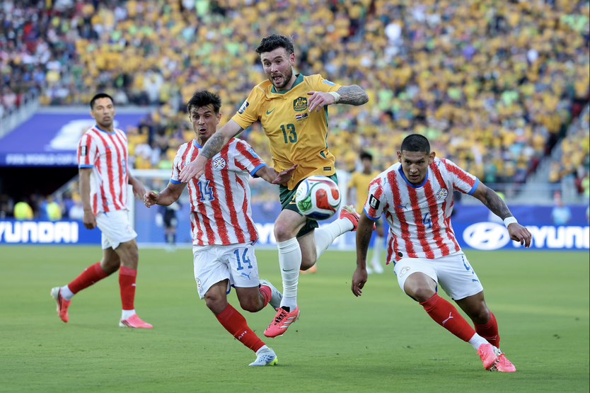World Cup 2026: Tuyển Australia cầm hòa Paraguay, chính thức giành vé vào vòng 32 đội - Ảnh 1.
