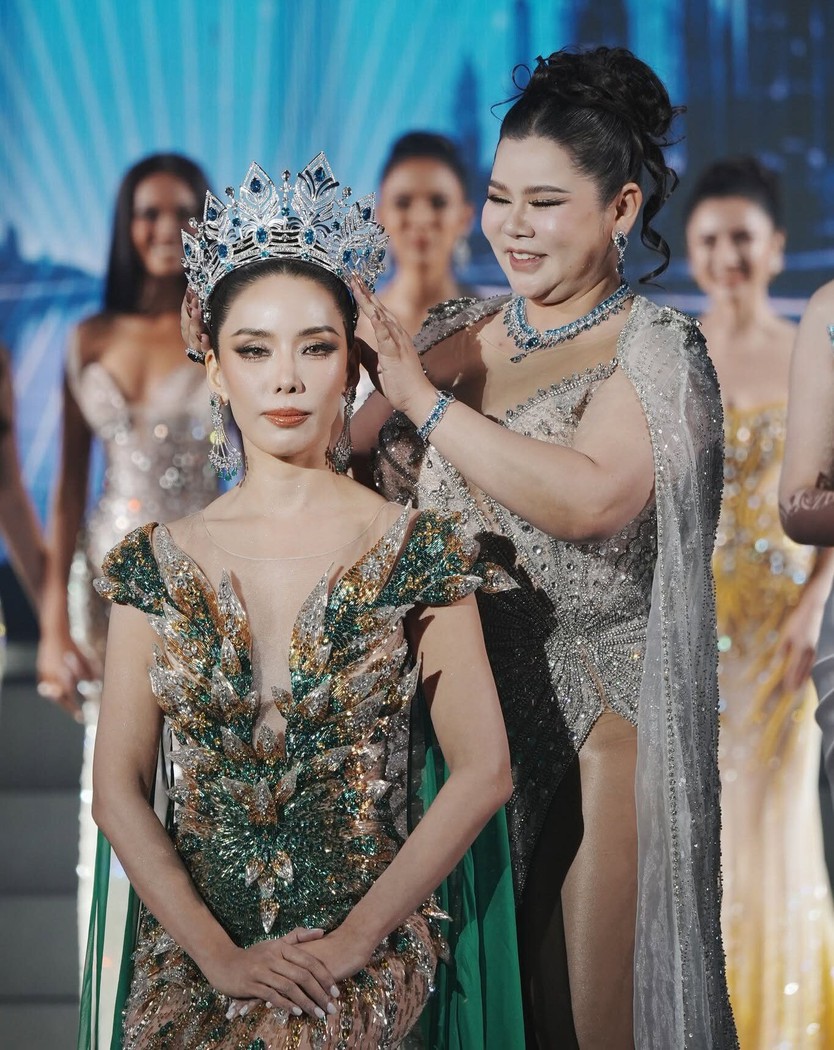 Cựu thành viên Girly Berry đăng quang Miss Universe Rayong 2026 - Ảnh 2.