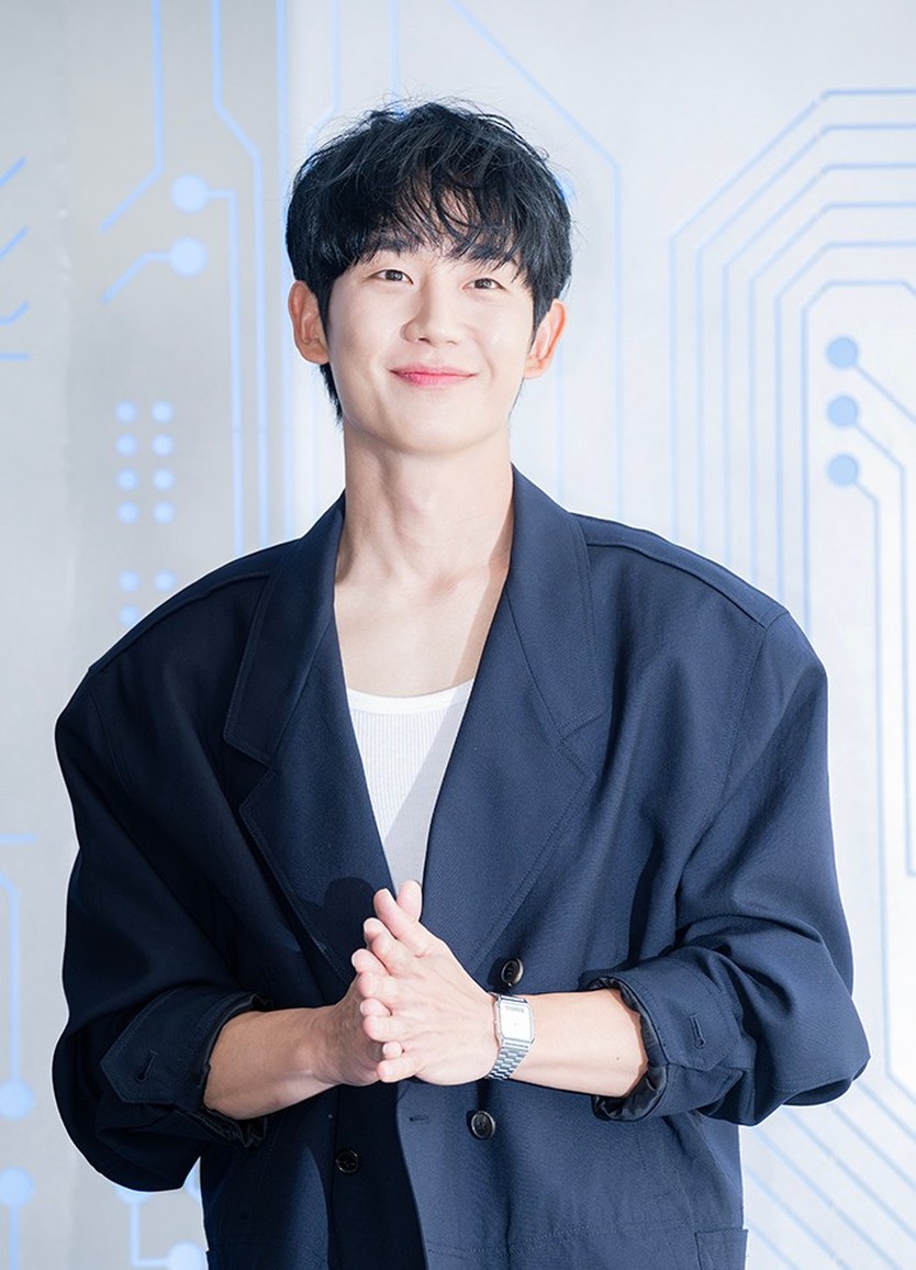 Jung Hae-in thu hút mọi ánh nhìn tại sự kiện ở Seoul- Ảnh 2.