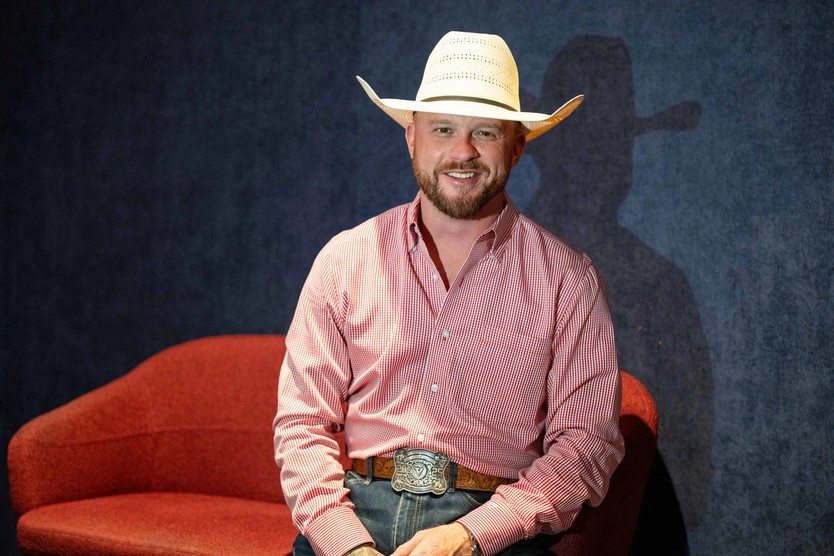 Cody Johnson mở chương mới trong sự nghiệp với album "Banks of the Trinity"- Ảnh 2.