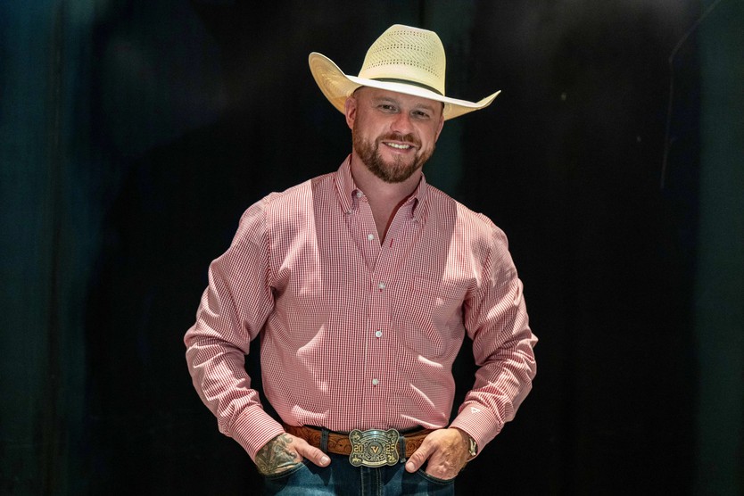 Cody Johnson mở chương mới trong sự nghiệp với album "Banks of the Trinity"- Ảnh 3.