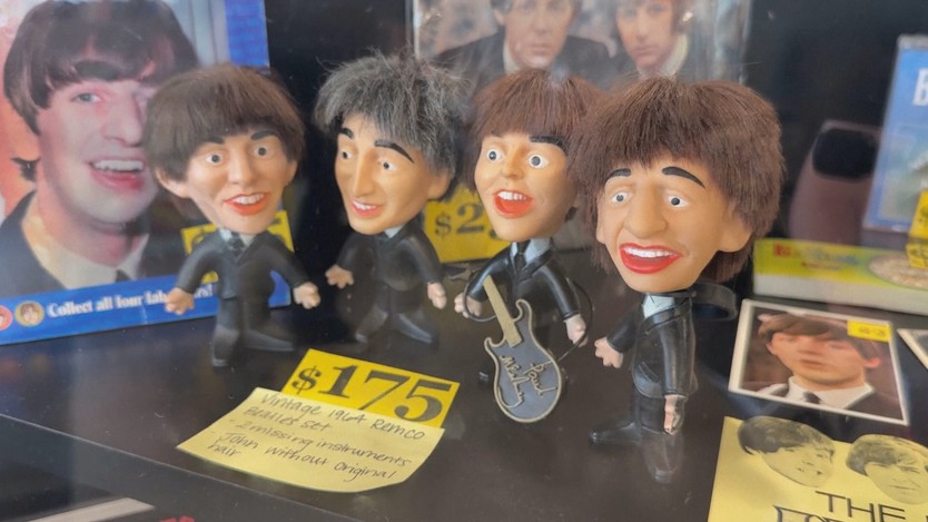 Người hâm mộ ở Los Angeles, Mỹ mừng ngày Beatles Thế giới - Ảnh 4.