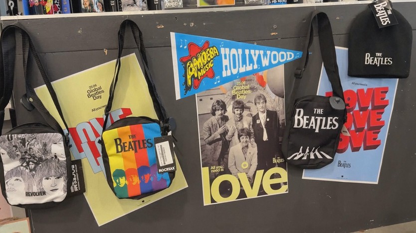 Người hâm mộ ở Los Angeles, Mỹ mừng ngày Beatles Thế giới - Ảnh 3.