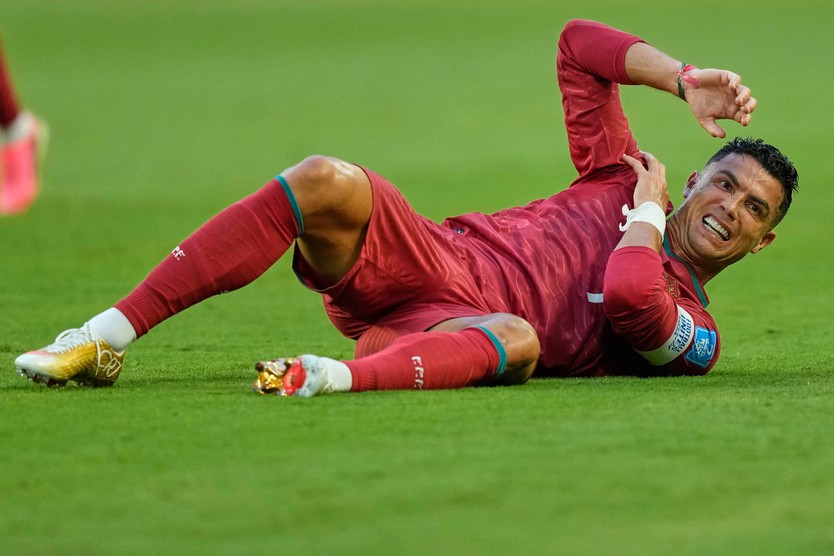 Colombia giữ ngôi đầu bảng K, nắm tay Bồ Đào Nha vào vòng knock-out - Ảnh 9.