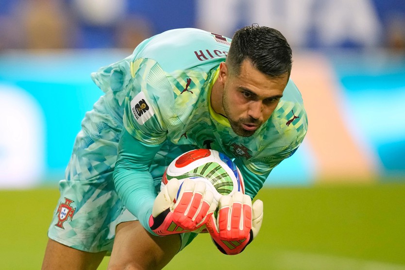 Colombia giữ ngôi đầu bảng K, nắm tay Bồ Đào Nha vào vòng knock-out - Ảnh 4.