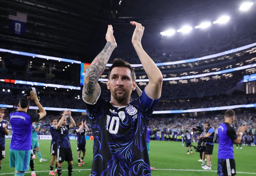 Messi ghi bàn trận thứ bảy liên tiếp, Argentina toàn thắng vòng bảng- Ảnh 3.