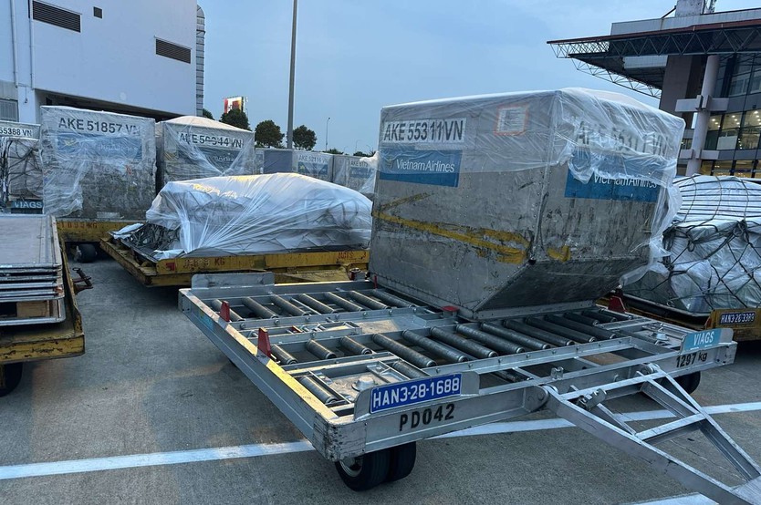 Chuyến bay đặc biệt thứ hai chở 46,8 tấn hàng hỗ trợ của Việt Nam đã cất cánh tới Venezuela - Ảnh 3.
