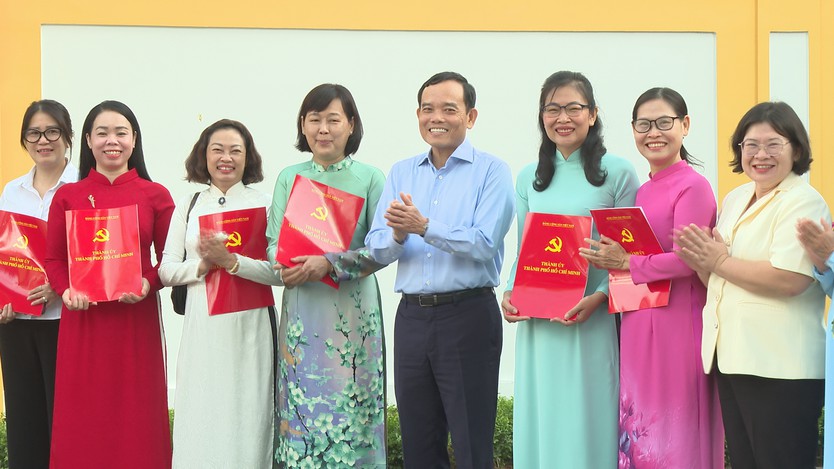 TP. Hồ Chí Minh thành lập Ban Nghiên cứu phát triển, thúc đẩy các cơ chế, chính sách đột phá - Ảnh 5.