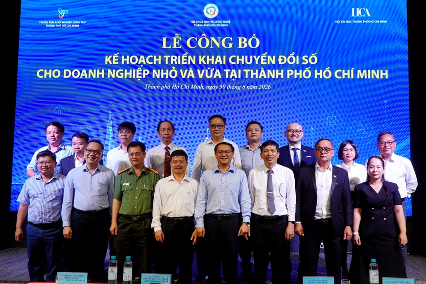 TP. Hồ Chí Minh thúc đẩy chuyển đổi số cho doanh nghiệp nhỏ và vừa, kết nối giải pháp AI và tự động hóa vào vận hành thực tiễn - Ảnh 12.