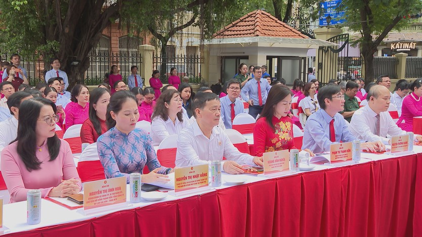 Khánh thành Không gian văn hóa Hồ Chí Minh tại Đảng ủy UBND TP. Hồ Chí Minh - Ảnh 2.