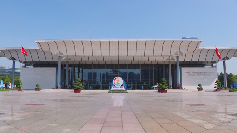 Đại hội XIV Công đoàn Việt Nam khai mạc, đặt mục tiêu phát triển thêm ít nhất 4 triệu đoàn viên - Ảnh 1.