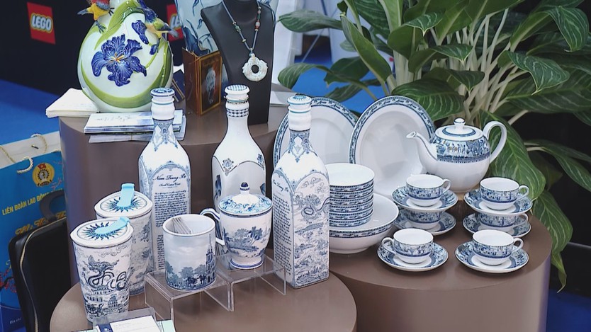Không gian sáng tạo tại Đại hội XIV Công đoàn Việt Nam tôn vinh những sáng kiến tiêu biểu của người lao động- Ảnh 2.