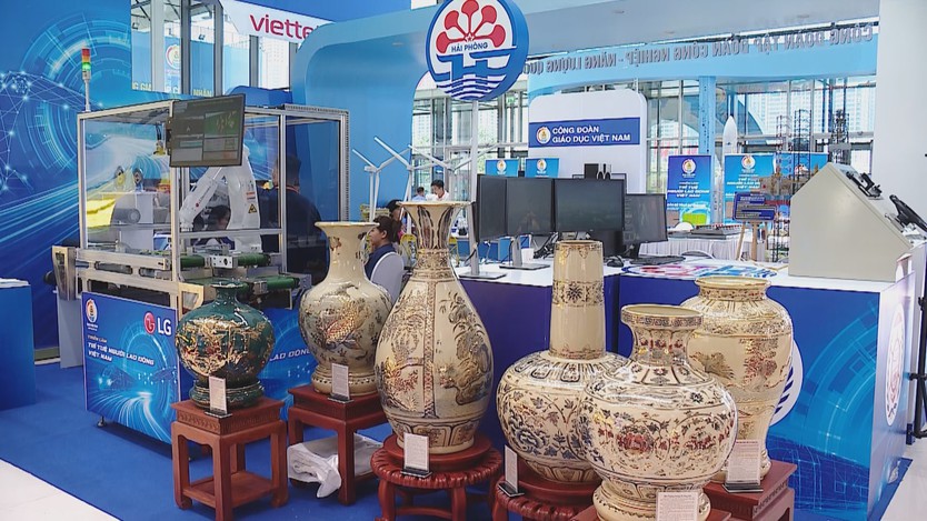 Không gian sáng tạo tại Đại hội XIV Công đoàn Việt Nam tôn vinh những sáng kiến tiêu biểu của người lao động- Ảnh 4.