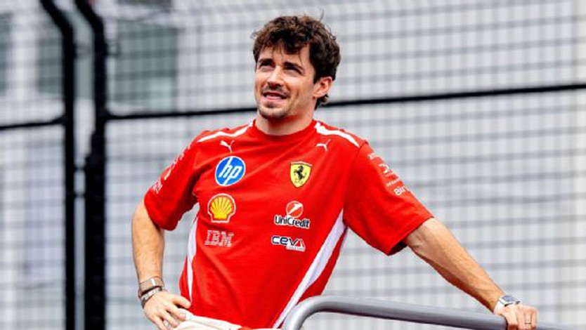 Charles Leclerc tiếp tục gắn bó với Ferrari - Ảnh 3.