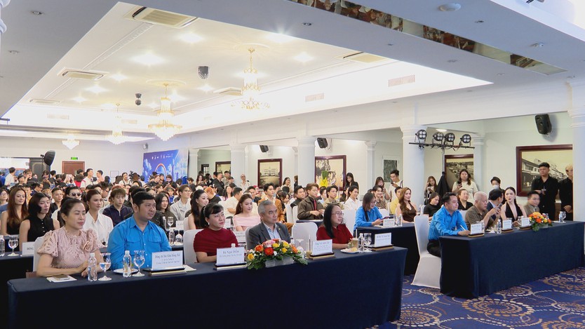 “WOW HO CHI MINH CITY” quảng bá hình ảnh TP. Hồ Chí  qua góc nhìn người nổi tiếng - Ảnh 1.