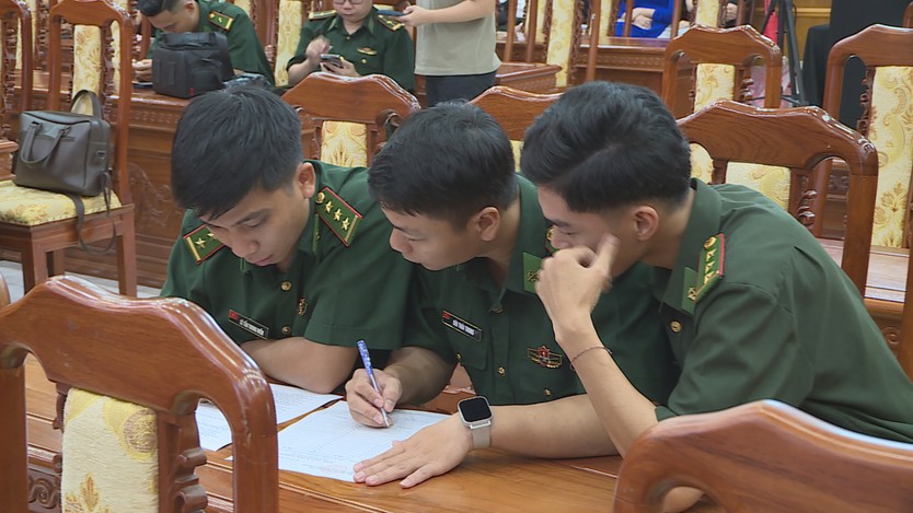 Sôi nổi hội thi cán bộ Đoàn Bộ đội Biên phòng TP. Hồ Chí Minh 2026  - Ảnh 4.