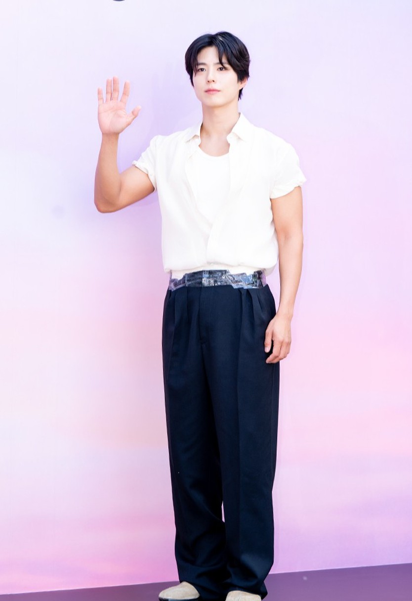 Park Bo Gum lần đầu lồng tiếng phim hoạt hình, đảm nhận vai chính trong "David" - Ảnh 4.