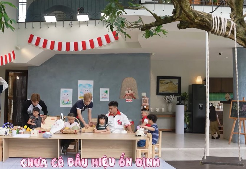Cha con Lê Dương Bảo Lâm quậy đục nước "Anh trai và Cái đuôi nhỏ" - Ảnh 3.