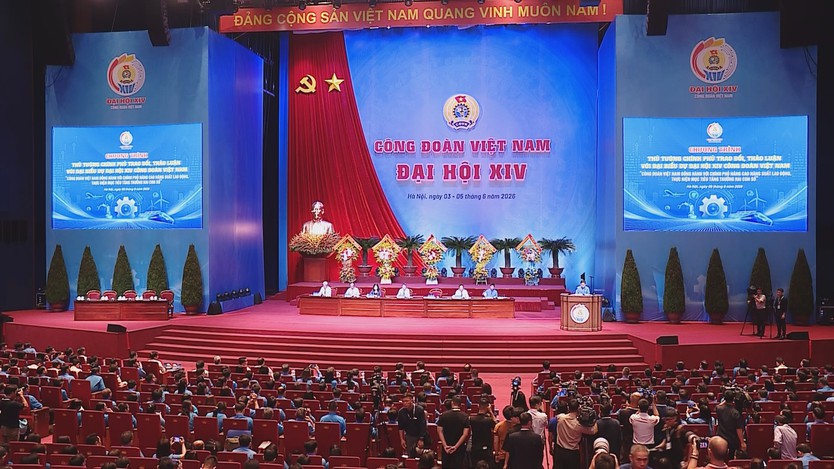 Thủ tướng Chính phủ trao đổi, thảo luận với Đại biểu dự Đại hội Công đoàn - Ảnh 1.