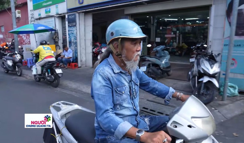 Người chung quanh ta: Người thợ tạo dấu ấn riêng trên từng chiếc quần jean - Ảnh 12.