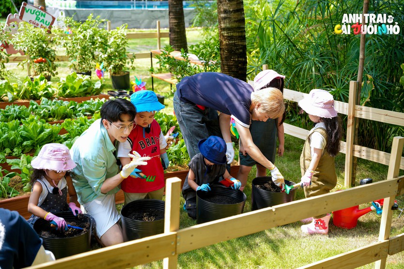 Anh trai và Cái đuôi nhỏ: Dương Lâm, Ku Phin "um sùm" nhà trẻ, Cody Nam Võ "đầu bù tóc rối" - Ảnh 13.