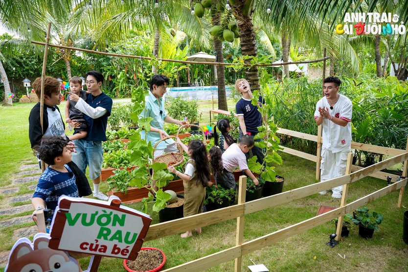 Anh trai và Cái đuôi nhỏ: Dương Lâm, Ku Phin "um sùm" nhà trẻ, Cody Nam Võ "đầu bù tóc rối" - Ảnh 15.