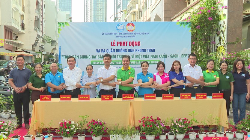 Phường Thạnh Mỹ Tây phát động phong trào chung tay bảo vệ môi trường, xây dựng đô thị xanh - sạch - đẹp - Ảnh 4.