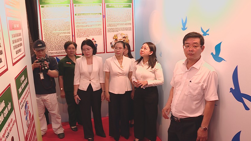 Phú Nhuận ra mắt không gian phòng, chống ma túy - Ảnh 2.