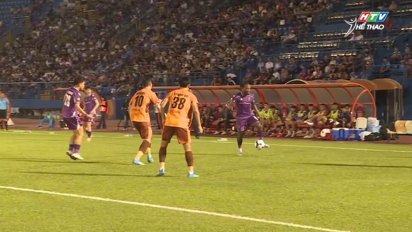 Becamex TP. Hồ Chí Minh khép lại hành trình V-League sau 22 năm - Ảnh 10.