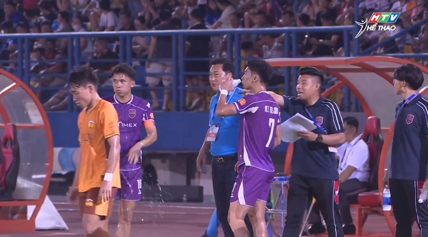 Becamex TP. Hồ Chí Minh khép lại hành trình V-League sau 22 năm - Ảnh 12.