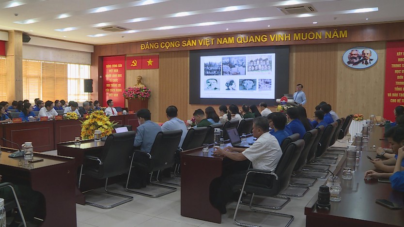Tọa đàm nhìn lại chặng đường 50 năm TP. Hồ Chí Minh mang tên Bác - Ảnh 2.