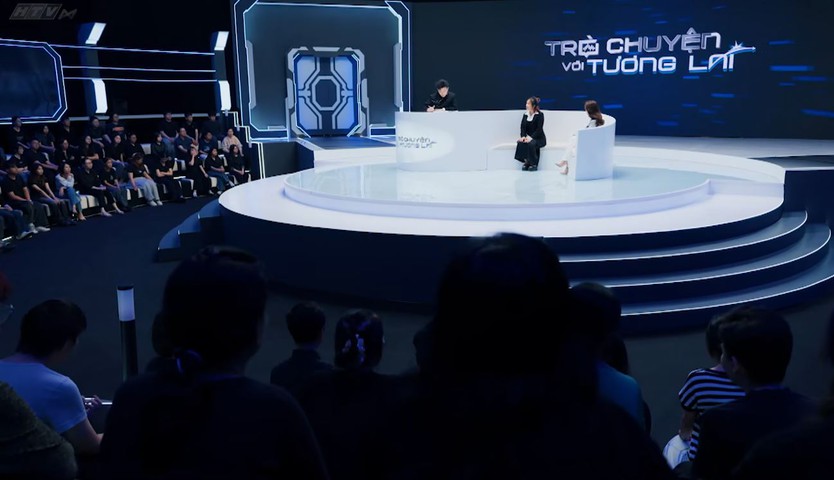 Trò chuyện với tương lai: Không ai sống thay cuộc đời của bạn - Ảnh 10.