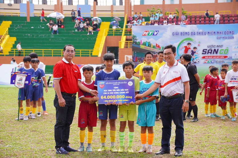 "Ước mơ sân cỏ" HTV Cup 2026 khép lại đầy cảm xúc, gọi tên những nhà vô địch đầu tiên - Ảnh 14.