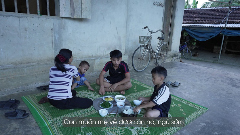 Mái ấm gia đình Việt: Cậu bé sợ mất mẹ sau khi liên tiếp chịu tang cha và anh trai- Ảnh 2.