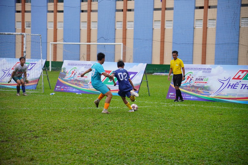 "Ước mơ sân cỏ" Cúp HTV 2026: Một mùa hè đáng nhớ của những giấc mơ bóng đá - Ảnh 33.