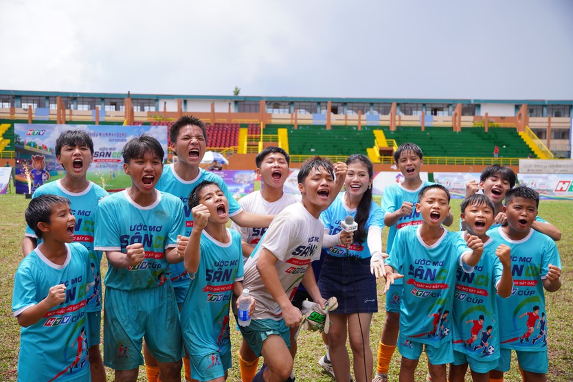 "Ước mơ sân cỏ" Cúp HTV 2026: Một mùa hè đáng nhớ của những giấc mơ bóng đá - Ảnh 18.