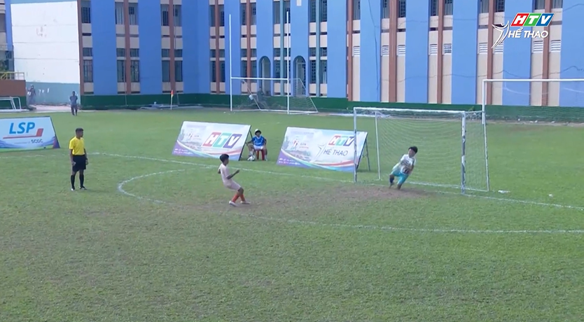"Ước mơ sân cỏ" HTV Cup 2026: Sẵn sàng cho những trận đấu cuối cùng - Ảnh 6.
