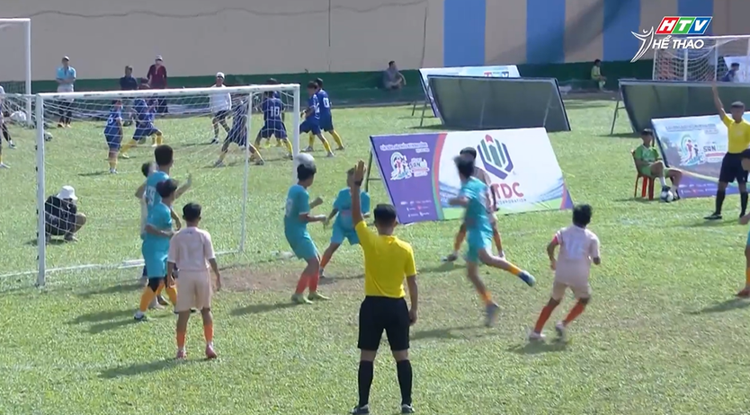 "Ước mơ sân cỏ" HTV Cup 2026: Sẵn sàng cho những trận đấu cuối cùng - Ảnh 17.