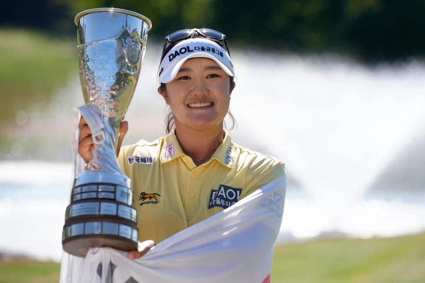 Haeran Ryu vô địch Evian Championship sau màn kịch tính ở loạt playoff - Ảnh 4.