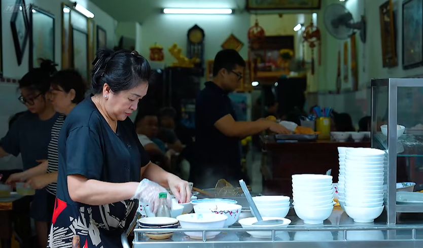 Hương vị Gia Định: Theo dấu nhà chú Hỏa, thưởng vị hủ tiếu cá Nam Lợi - Ảnh 16.