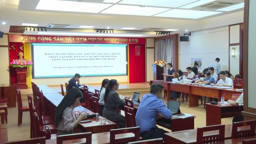 TP. Hồ Chí Minh: tháo gỡ vướng mắc nghĩa vụ tài chính, bảo đảm quyền lợi người mua nhà - Ảnh 1.
