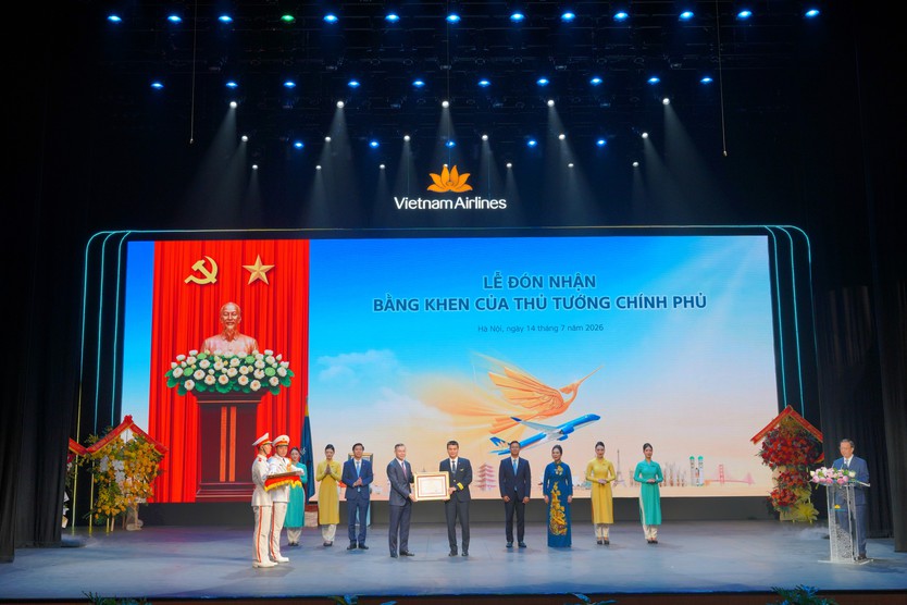 Vietnam Airlines đón nhận Huân chương Lao động hạng Ba- Ảnh 3.