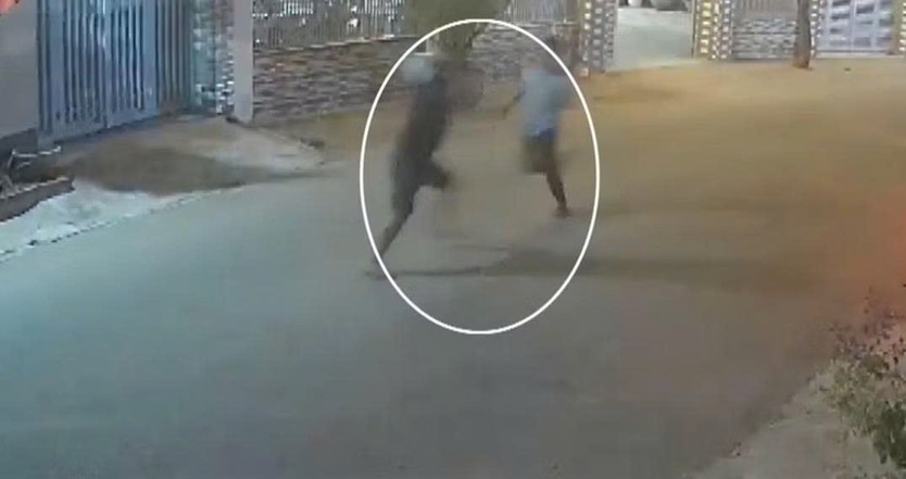 Nam thanh niên 17 tuổi bị khởi tố tội giết người và sử dụng vũ khí quân dụng - Ảnh 2.