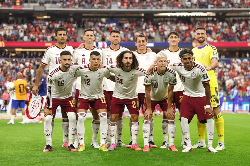 Messi cùng Argentina đối đầu Tây Ban Nha trong trận chung kết đỉnh cao - Ảnh 9.