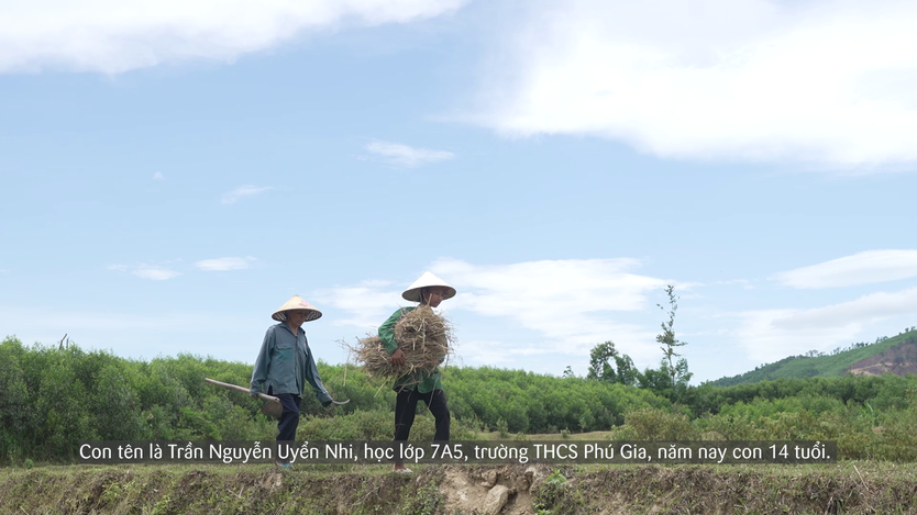 Mái ấm gia đình Việt: Bé gái mồ côi chỉ mong có tiền chữa mắt cho bà - Ảnh 12.