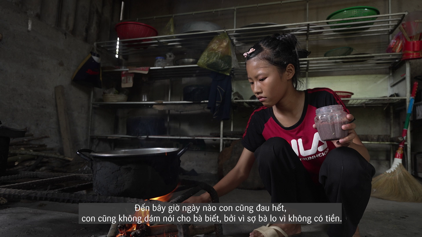 Mái ấm gia đình Việt: Bé gái mồ côi chỉ mong có tiền chữa mắt cho bà - Ảnh 10.